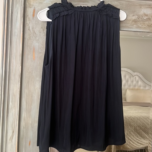 Womens top - Picture 2 of 4